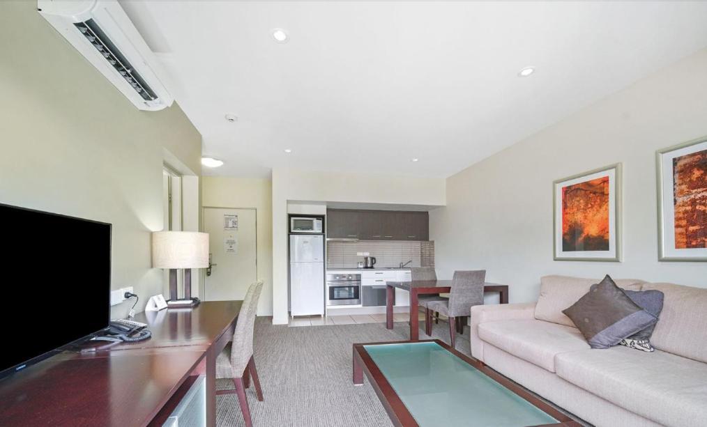 Quest Maitland Aparthotel Bagian luar foto