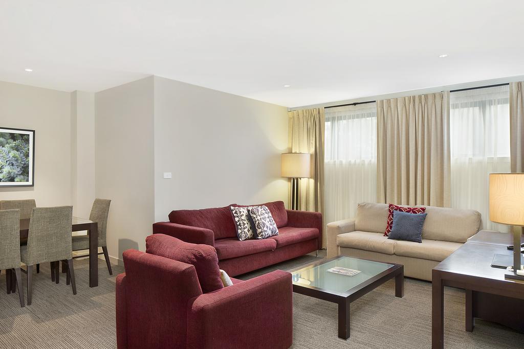 Quest Maitland Aparthotel Bagian luar foto